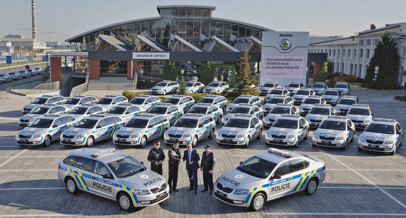 Škoda předá Policii ČR 477 nových služebních vozů